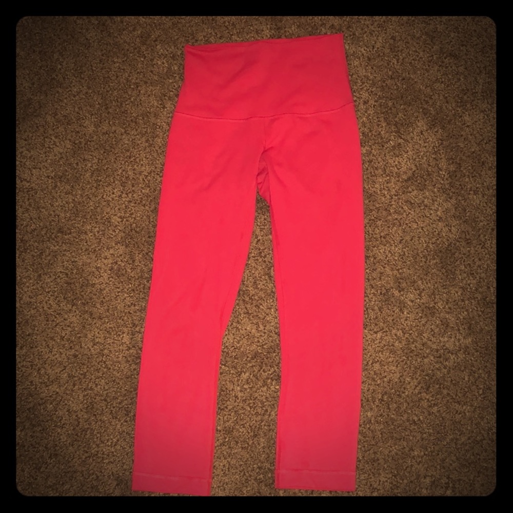 Lululemon leggings- hot pink